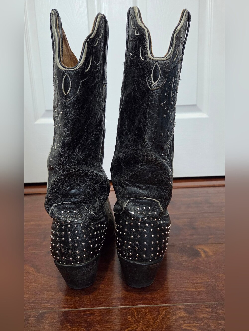 Johnny Ringo Women Sagrada Collection W/ Studs Distressed Black Leather Boots 9 - Picture 4 of 14